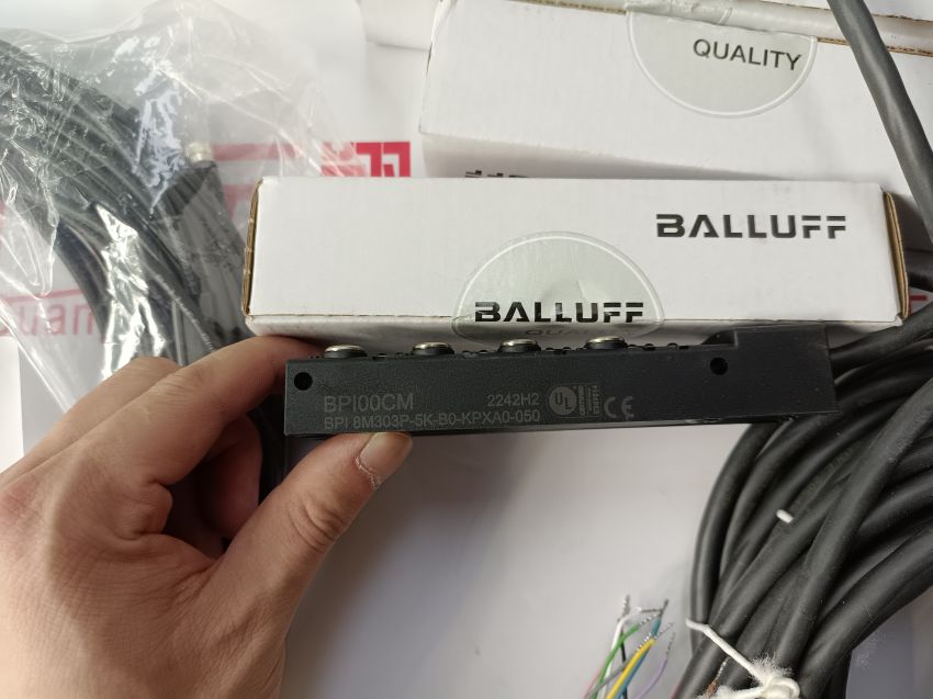 Balluff巴鲁夫 BMF 305K-PS-C-2-S49-00,1 磁感应传感器