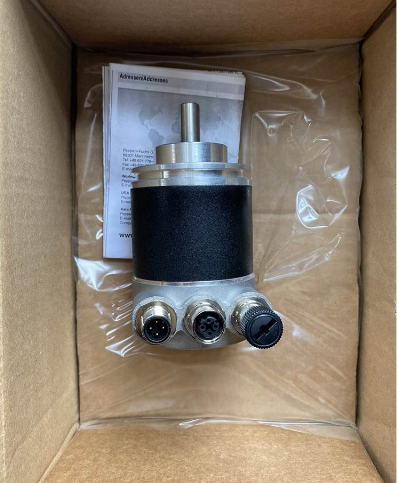 P+F倍加福方形接近开关NCN50-FP-A2-P1电感式传感器PNP常开+常闭