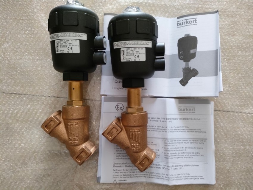 德国burkert宝德电磁阀 A32.0 FKM VA G1 1/4 PN0 2-10bar 230V