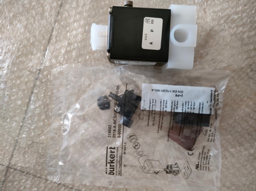 burkert5470-00132489宝德电磁阀5470-132489电磁阀全新现货5470