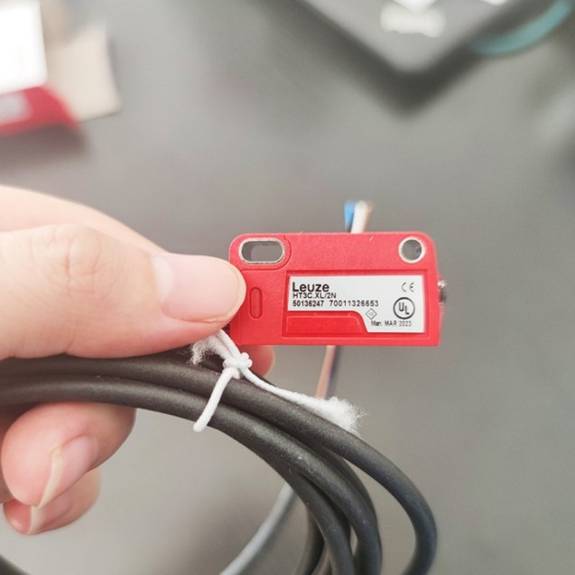 德国 劳易测Leuze 光电开关 HT3C/6G-M8 传感器 全新