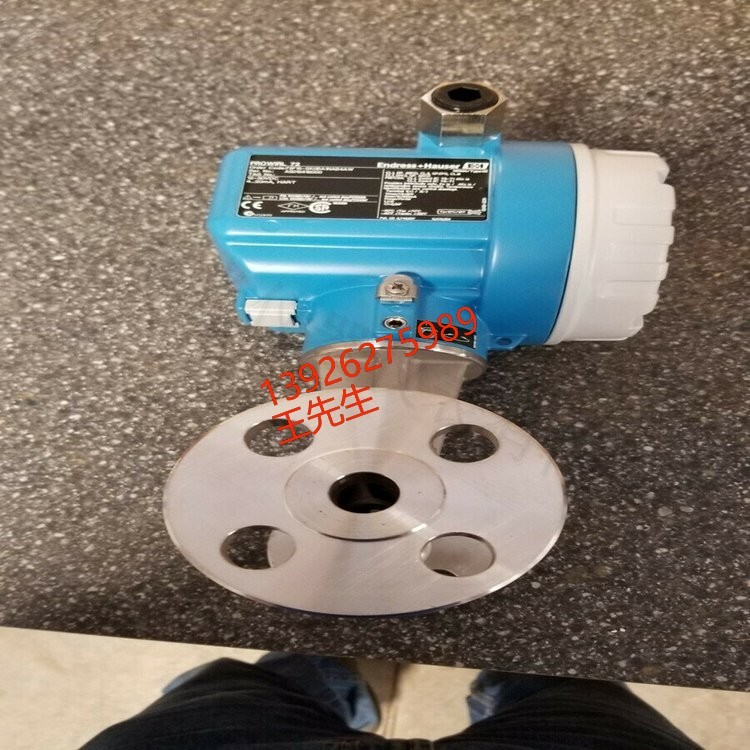 原装德国E+H 多参数测量变送器 CM442-AAM2A2F010A+AK 多通道变送器