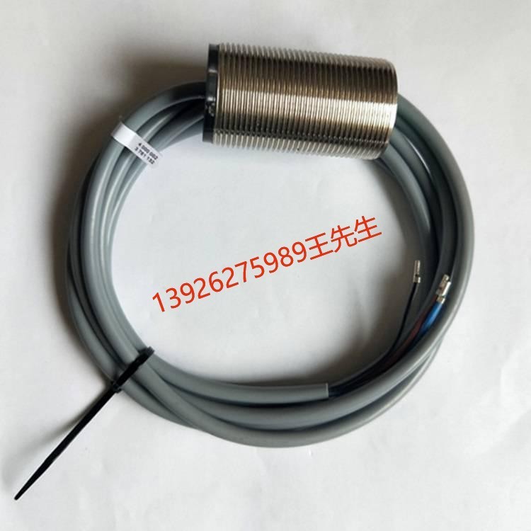 P+F倍加福 NBB10-30GM50-E2 电感式传感器