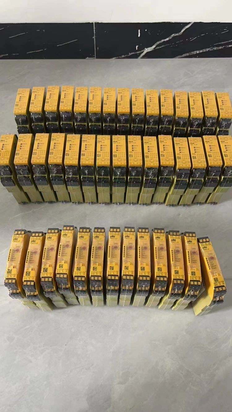 774080 PNOZ 11【库存现货】PILZ皮尔兹继电器