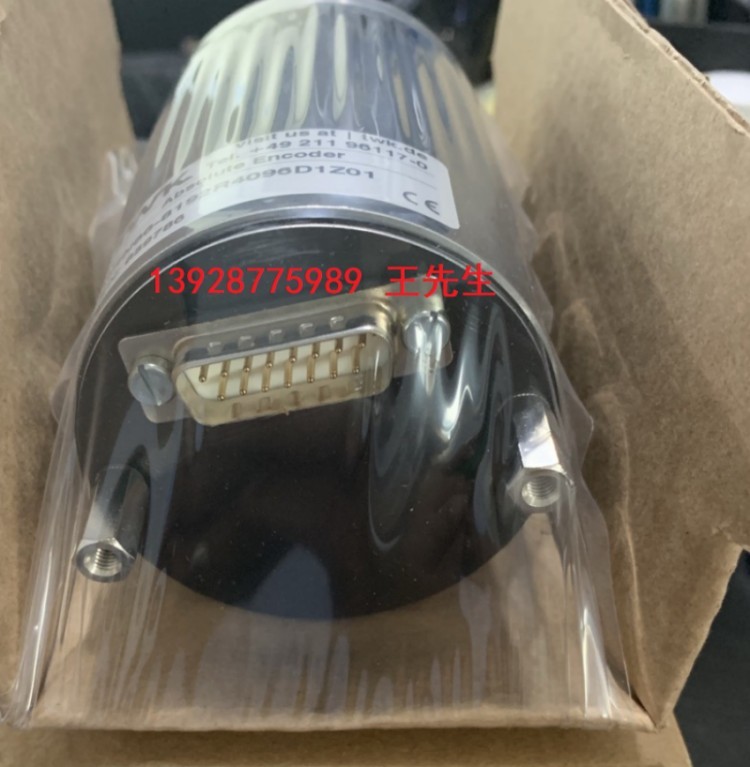 111.11.050轴向50mm钢壳铜镀外壳波登管压力表EN562威卡WIKA真品