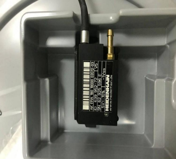 德国海德汉电机编码器型号ID 376866-37 HEIDENHAIN