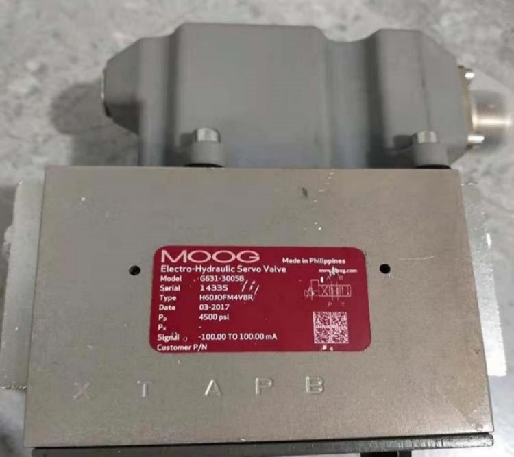 MOOG穆格 伺服阀 D633-521B