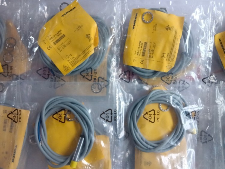 原装TURCK图尔克传感器BI2U-EG08-AP6X-V1131