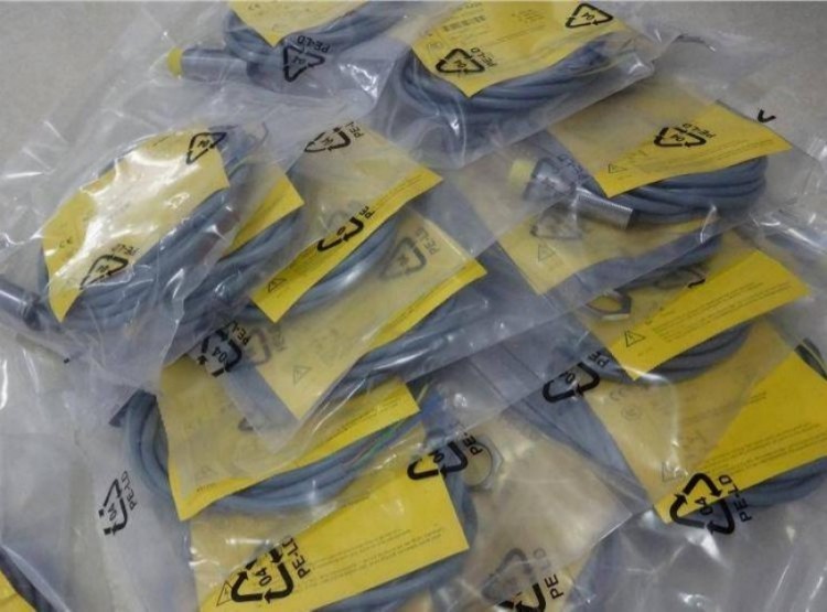  原装NI8-M12-VN6X图尔克TURCK传感器
