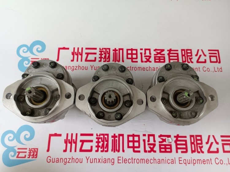 丹佛斯叶片泵 02-137136-3 现货F3-35V30A-1C22R