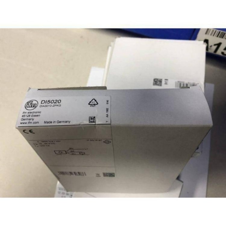 IER201全新德国易福门IFM 全金属电感式接近开关