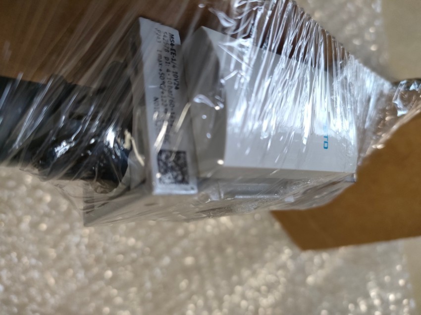 171169 行程开关 sme-8-zs-kl-led-24