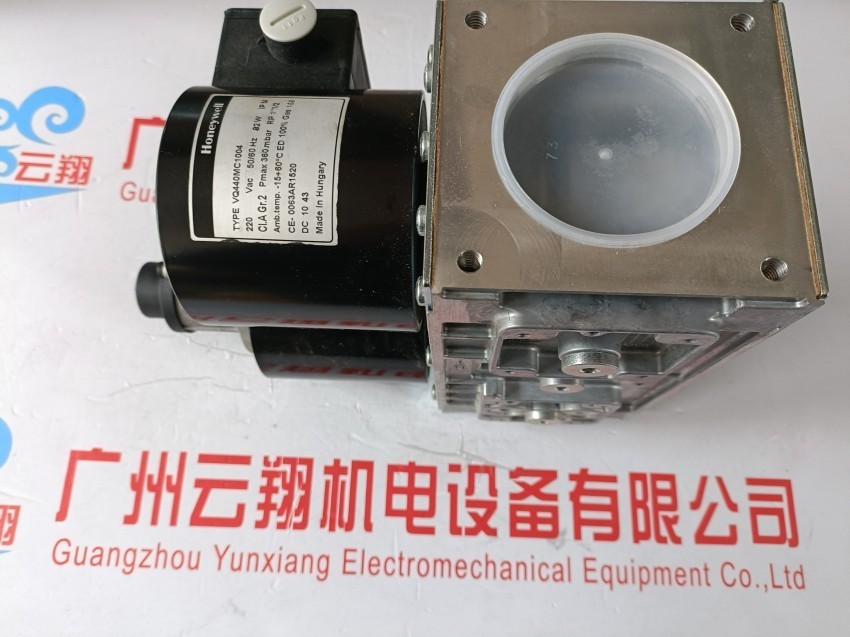 qae2174.010温度变送器4-20ma 西门子一体式温度传感器qae2174