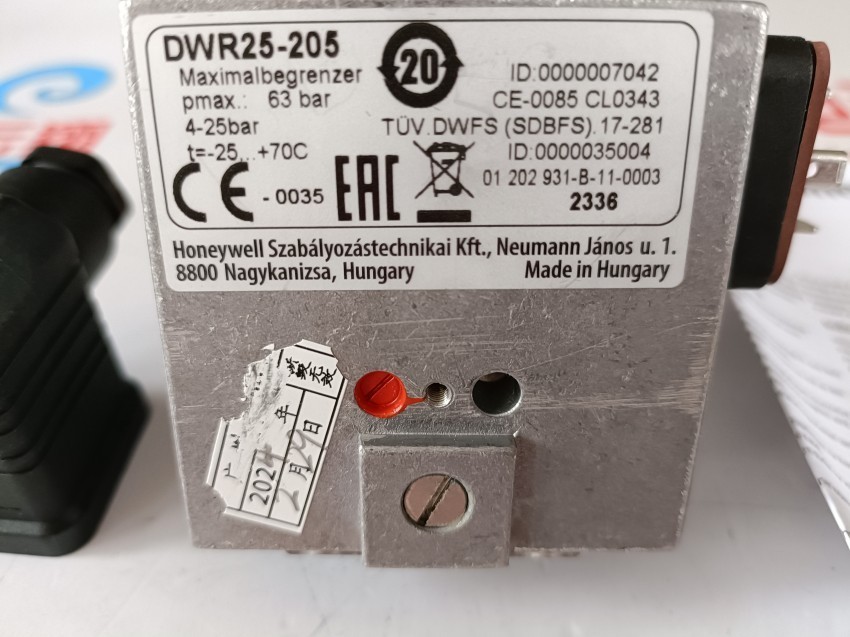美国Honeywell霍尼韦尔燃气阀组电磁阀VV420A1002