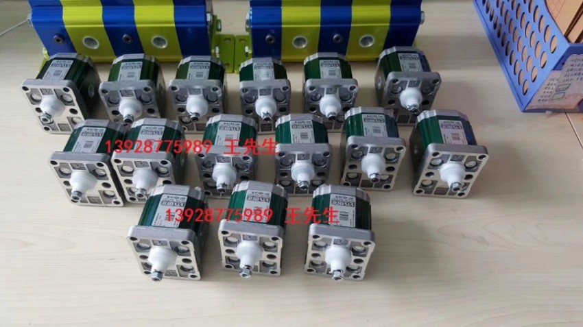 VIVOLO同步分流马达/同步分配器型号为：KV0DF/RV0D/KV1DF/RV1D/KV2DF。