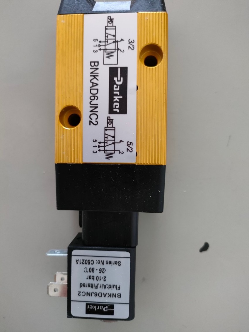 PD140PM04SRS5AC00S0000000 02E-84937-5派克液压泵