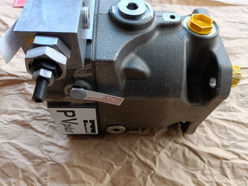 P2075L00C6C25LB20N00T1A1P派克液压泵