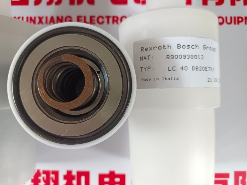 力士乐齿轮泵Rexroth 0510767028 AZPGFF-11-032/011/004RCB202020MB