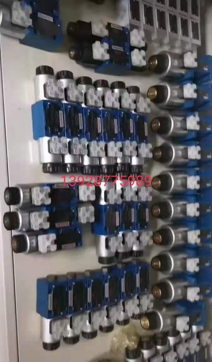 力士乐4WRZ32W8-520-7X/6EG24N9K4/D3M