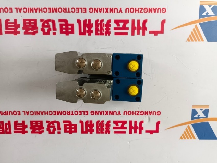  力士乐柱塞 A10VO18DR/53R-VUC12N00