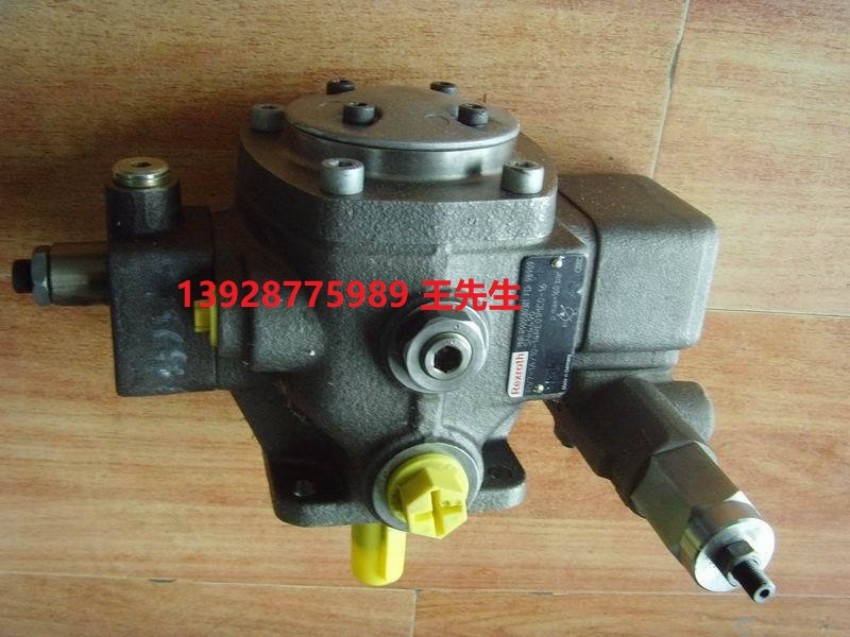  rexroth力士乐柱塞泵 A10VO18DRS/53R-VSC12K01&nbsp;