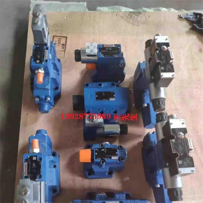  力士乐柱塞泵A10VSO100DFR1/31R-PPA12N00