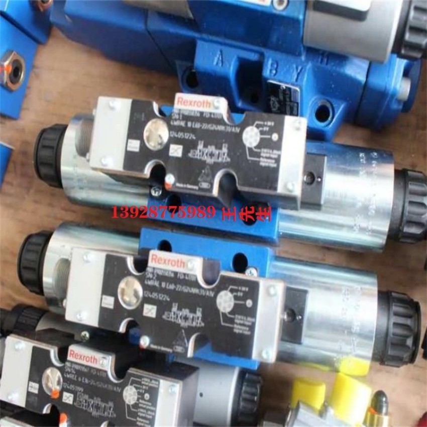 力士乐柱塞泵A11VO40DRG/10R-NPC12N00