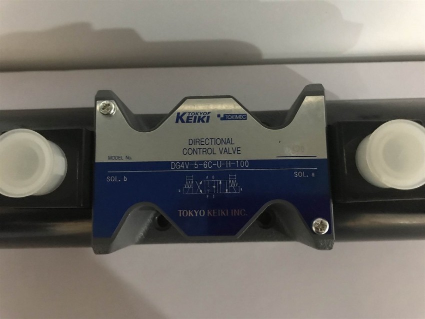  东京计器叶片泵SQP3-21-1A-18,SQP3-25-1A-18